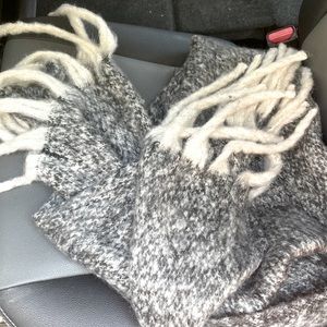 Gray and black oversized scarf